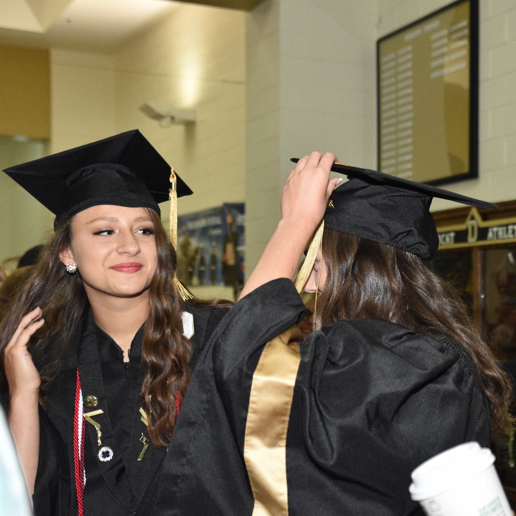 DHS 2019 Graduation Ceremony (155).jpg